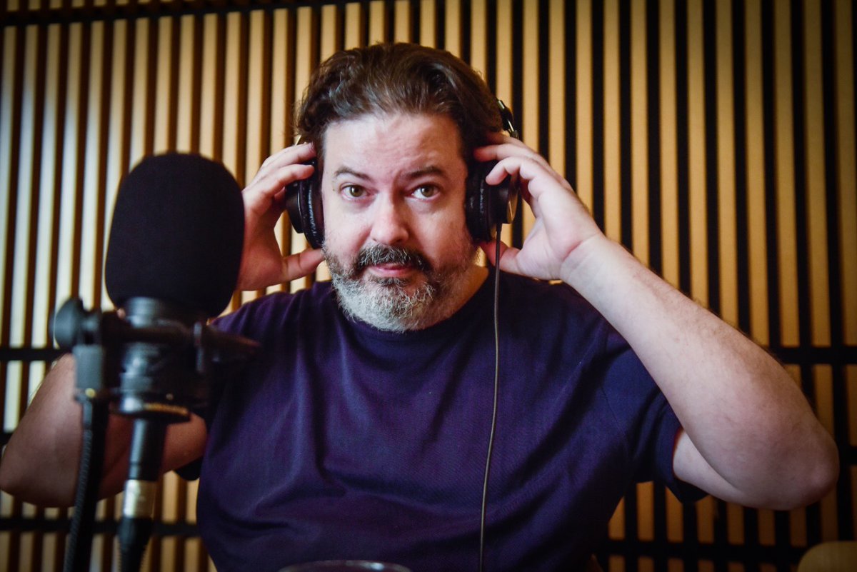 CulturaNacionAR's tweet photo. 🎙️ Filmoteca, el programa emblemático de la TV Pública, ahora se presenta en formato podcast como "La filmoteca radio. Cine sin pantalla". 

🎙️ Conducido por @FernandoMartnPe, @rogerkoza Koza y @FioSargenti, dentro de #SonidoCultura. 

🎙️ +Info 👉 https://t.co/54yBku0izW https://t.co/QDsM2KgZkG