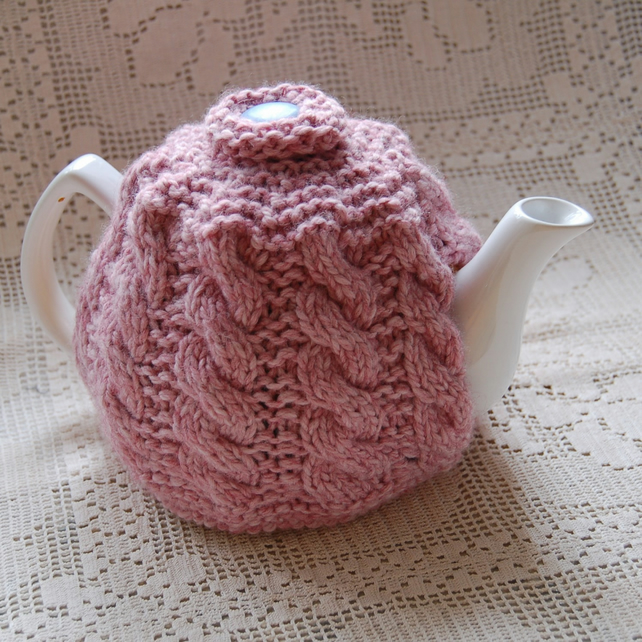 Yorkshireharec1's tweet photo. New tea cosy in my #folksyshop.
https://t.co/AvPu0bHhDs
#yorkshireharecrafts #teacosy #timefortime #handmadegifts #newonfolksy https://t.co/dOfuyzhyzn