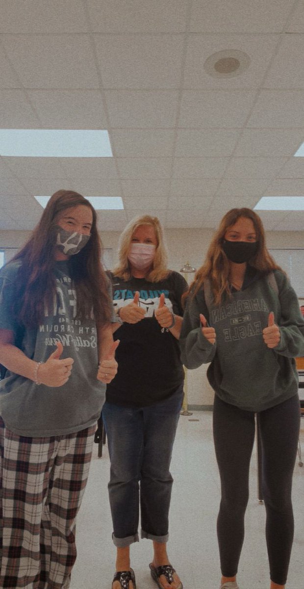 Still counting down! Last day in class@ @leliabrozowski #westjrocks