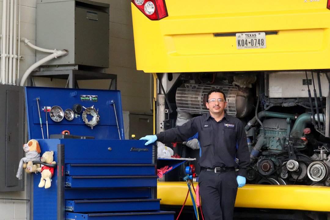 TornadoBus's tweet photo. Jose, part of our certified technician team, dedicates his work making sure your bus is safe for your next trip.

*masks were worn behind the scenes and were removed for the sake of the photo taken. https://t.co/7Ue4nLe5EO