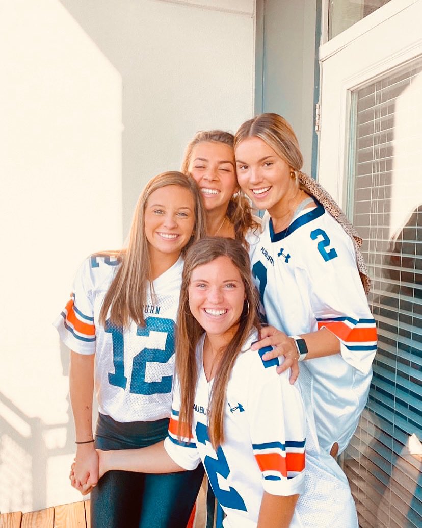 No better place than ✰ Auburn ✰ We can’t wait to for all of our future residents to enjoy their perfect home this August! 🤩
•
In the meantime, take a tour with us THIS WEEKEND to lock in a $500 gift card! DM to schedule a time because we are almost fully booked! ✅
