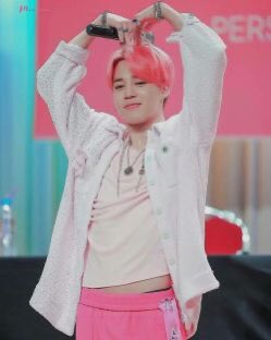 tinyjmarchive's tweet photo. tummy https://t.co/WJ2fBPpaXq