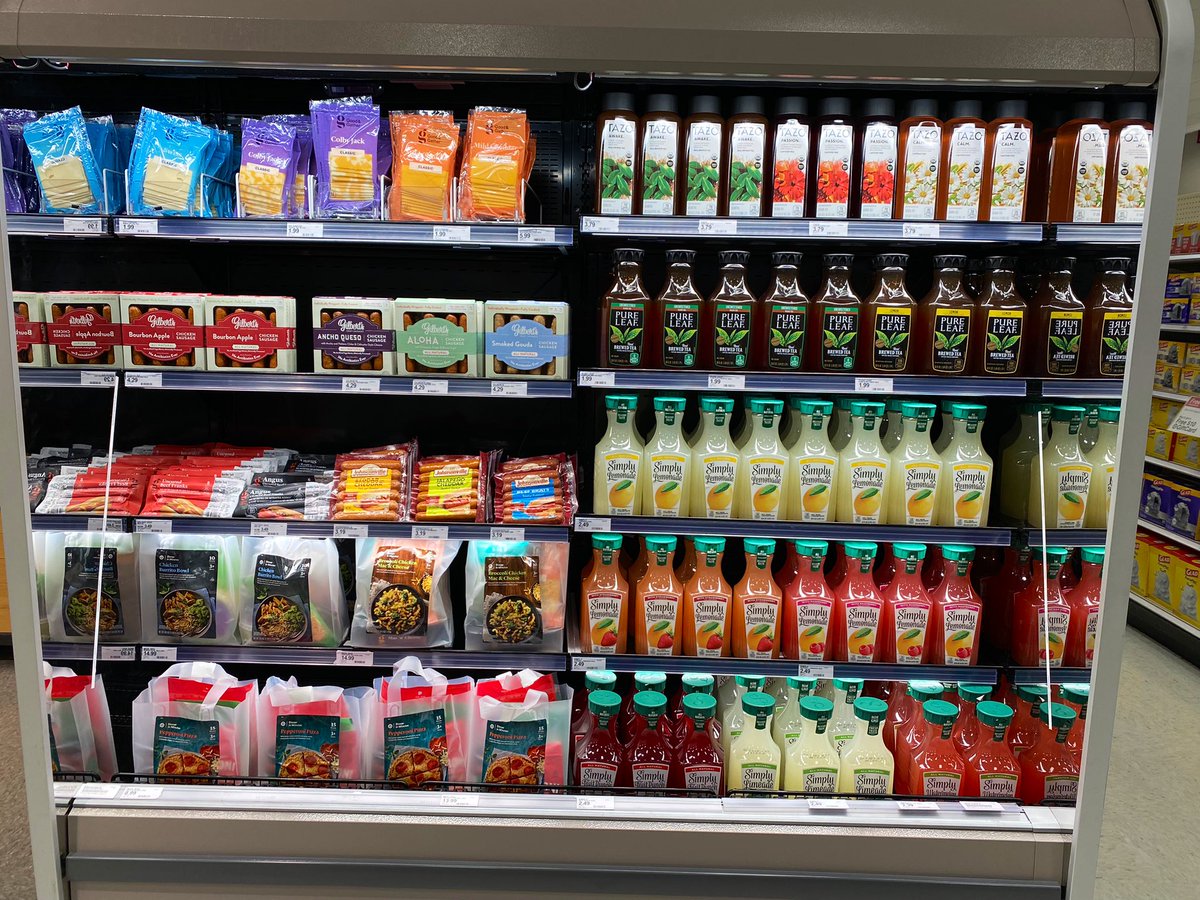 #T0923 has all the necessities for your weekend BBQ plans 🌭 🍔 #goodandgather #D148 #busyweekend #hot <a href="/aleahmarie19/">Aleah Jacinto</a> <a href="/courtshellnu/">Courtney 🎯</a> <a href="/TargetCody102/">Cody Sherman</a> <a href="/CraigMyrand/">Craig Myrand</a> <a href="/BrittanyTarget/">TargetBrittany</a>