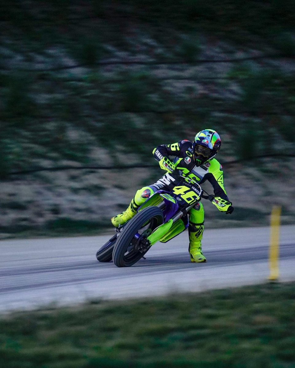 Un po’ di buon Flat Track
Some serious Flat Track
📸 <a href="/camilss/">Camilla Fratesi</a>