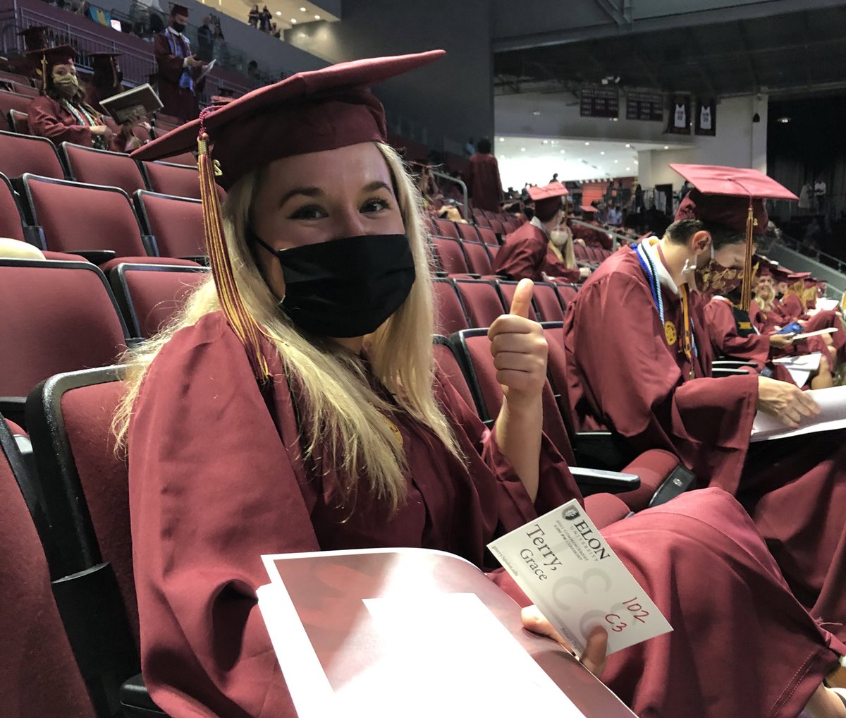 eloncomm's tweet photo. Graduation is getting very real! 🎓Watch live at https://t.co/ZIFfDw3QjT #ElonGrad #ElonGrad21 https://t.co/TbUBPuSySL