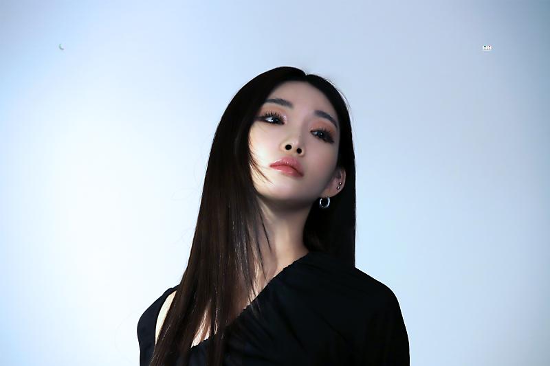 hourlychungha's tweet photo. #CHUNGHA #청하 @CHUNGHA_MNHent https://t.co/zVEAhGXWch