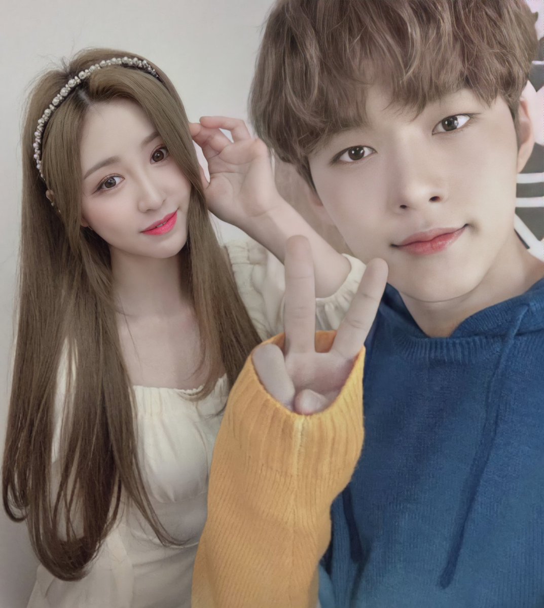 snowttella's tweet photo. we cannot turn small things into war, life is simple .. just enjoy.

#charibunni #wondaeryeong #lunkiz #dongkisolar #manips #kpopcouple #kpopedit #kpopmanip #dongkizlunarsolar https://t.co/faE4joxGuV