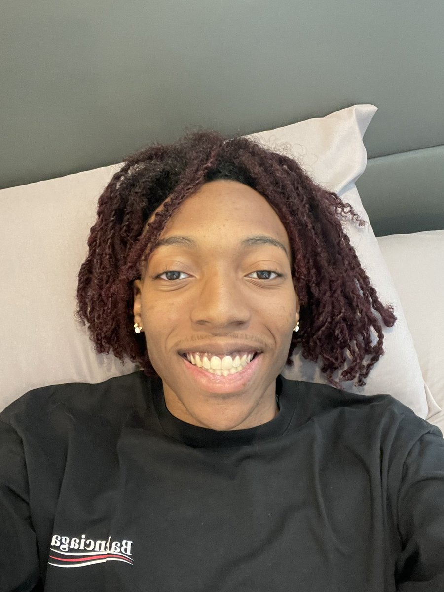 liltecca's tweet image. 