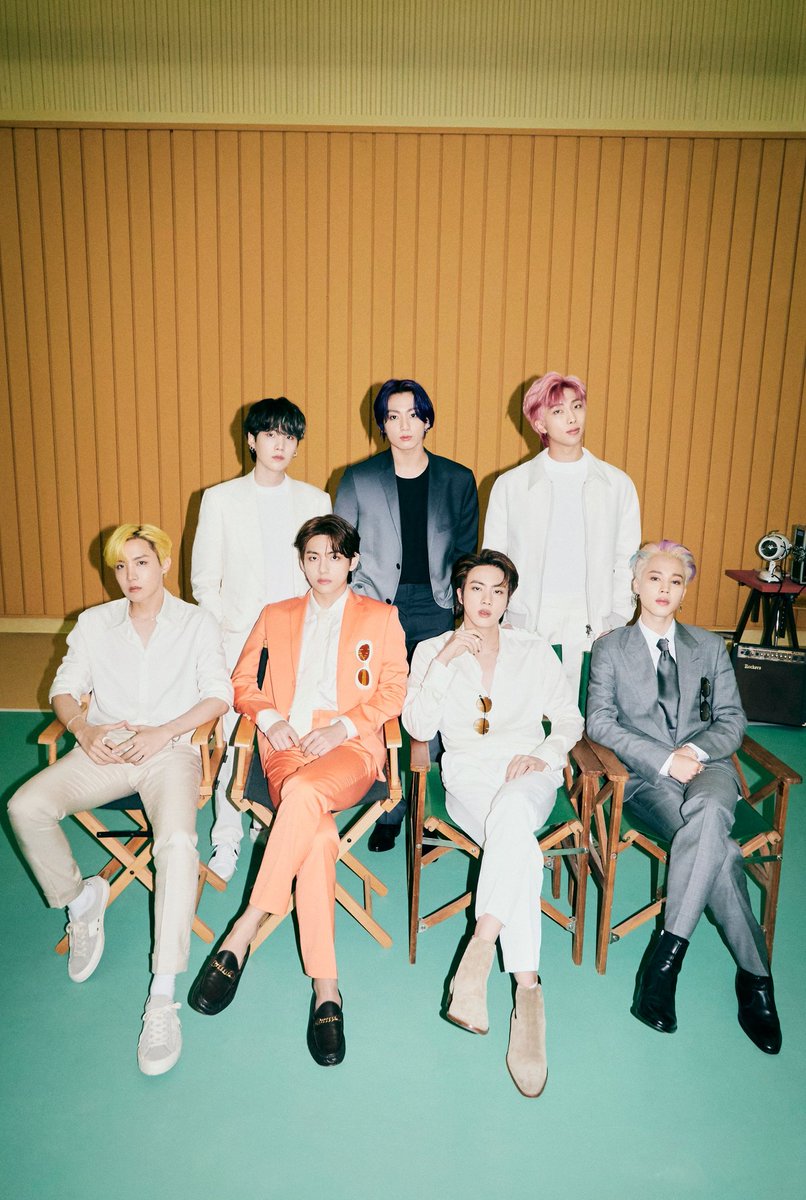 13Aimer's tweet photo. Recuerden votar y hacerle stream a Butter.

I'm voting for @BTS_twt for #BBAMAsTopSocial https://t.co/iqq0esB3Gv