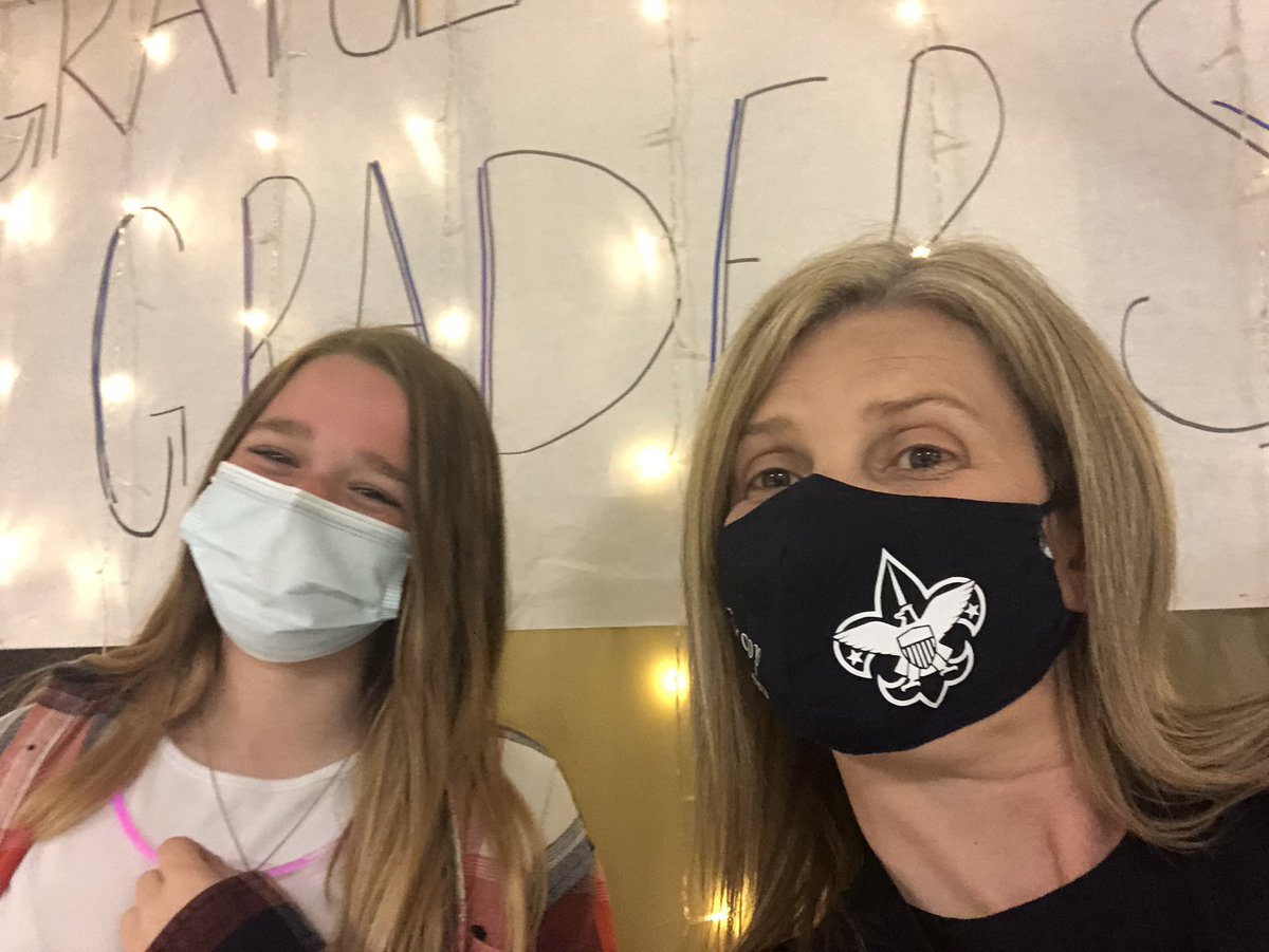 Rockin’ through the Decades with 8th grade today!! SO much fun!  <a href="/kylemnix/">Dr. Kyle Nix</a> @MrsAlleyELA <a href="/MathMrsjenkins/">Roxanne Jenkins</a>