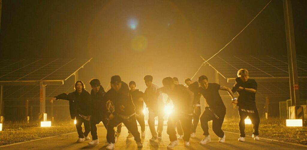 GirlClau02's tweet photo. Hanbiniii masi gapercaya lu balik lagi, makasii banyakkk 😭 setiap malem gw selalu excited gasabar banget pengen lu cepet comeback 😭

BI PERFORMANCE FILM
#HANBIN #BI @shxx131bi131 https://t.co/z3cf0c6u7K