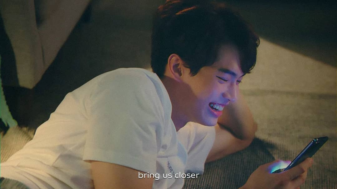 นี่คือมุเมื่อวานตอนเห็นหม่ามี้ในด้อมนอยด์ แล้วตะโกนบอก
🐰พิไบ๊ๆ ดูหม่ามี้ดิเปนอาไรไม่รุ ไม่เหนมีไรเล้ย
🐺เด่ว พน พี่ให้ 1 เรียล
ตัดภาพมาวันนี้ตอนพี่ไบร์ทลง สตร ในด้อมคือ
-ติด #ไบร์ทวิน แจกทุเรียน สุ่มคืนนี้
-แจกบราวนี่เฉพาะคนฟอล 
-แจก 1000 รีอย่างเดียว 
เงินสะพัดในด้อมพันกว่าล้าน