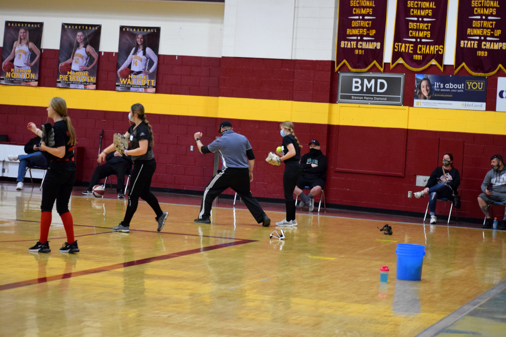 Walsh Jesuit Softball tweet media