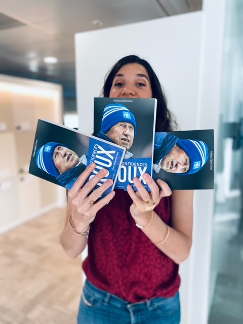 🚨 [CADEAU]

Ce soir, ce n'est pas 1, ni 2, mais bien 3 livres de Guy Roux "Confidences" chez <a href="/TalentEditions/">Talent Editions</a> que nous vous offrons.

🖱️ Pour tenter de remporter l'un d'eux, RT + FOLLOW <a href="/lequipedusoir/">L'Équipe du soir</a> 

🍀 Tirages aux sorts à 21h. Il y aura bien trois gagnants ce vendredi ! #EDS