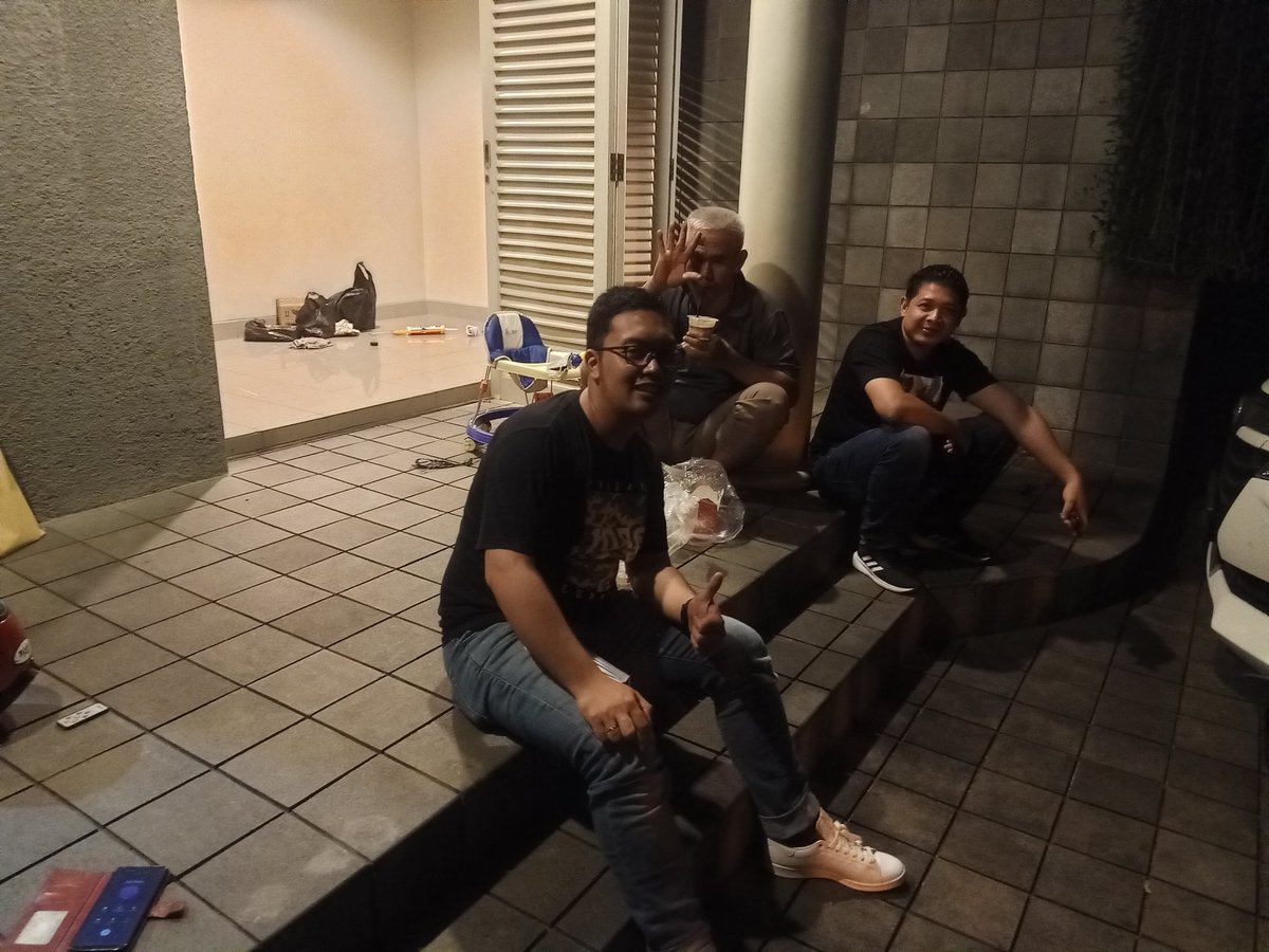 Tim udrak udruk, wani perih wedi ngelih..