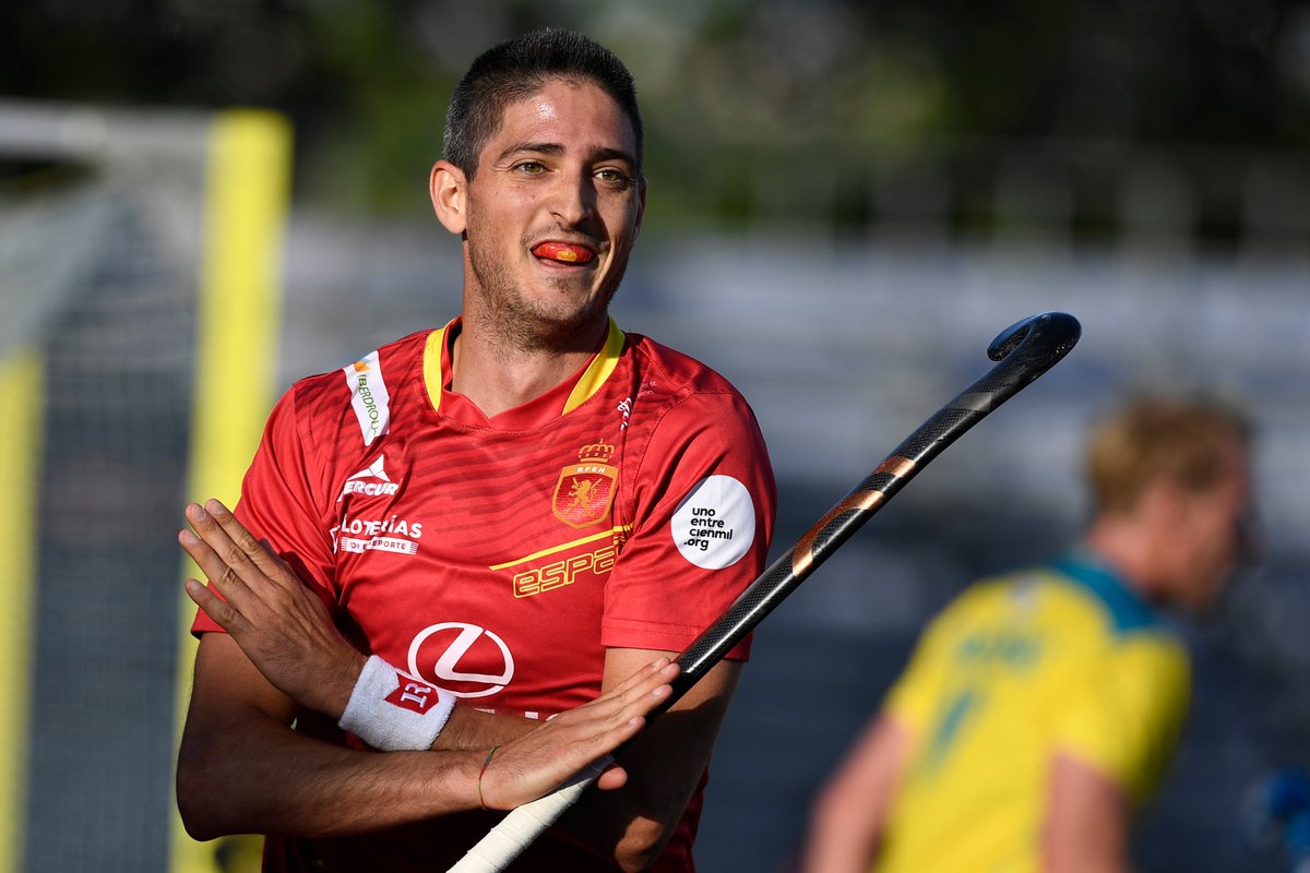 rfe_hockey's tweet photo. 🏆 FIH Pro League            
📅 22/5/2021                  
📌 Londres 
⌚ 14.00 hs
@GBHockey vs @AbsolutaMasc
📺 @Eurosport_ES 2 / Eurosport Player         
🎙 @ptrapla @ChusRosa 
#FIHProLeague #RedSticks https://t.co/vYLbacAxdd