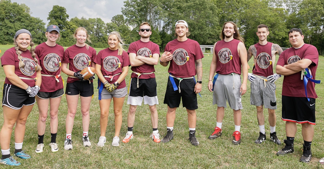 lexingtonssc's tweet photo. Fridays and Friends go together like peanut butter and jelly! #sharethlex #playsocialsports #teamwork #flagfootball #brianoatsphotography #lssc #lex #ky https://t.co/iIDlgieQVK
