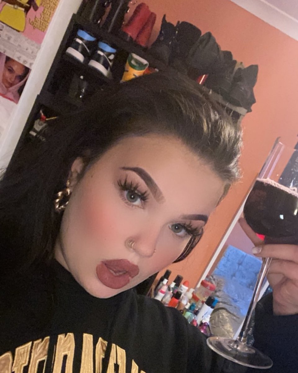 Thank you so much to everyone whos been showing bad tattoo love so far. I adore all of you always.