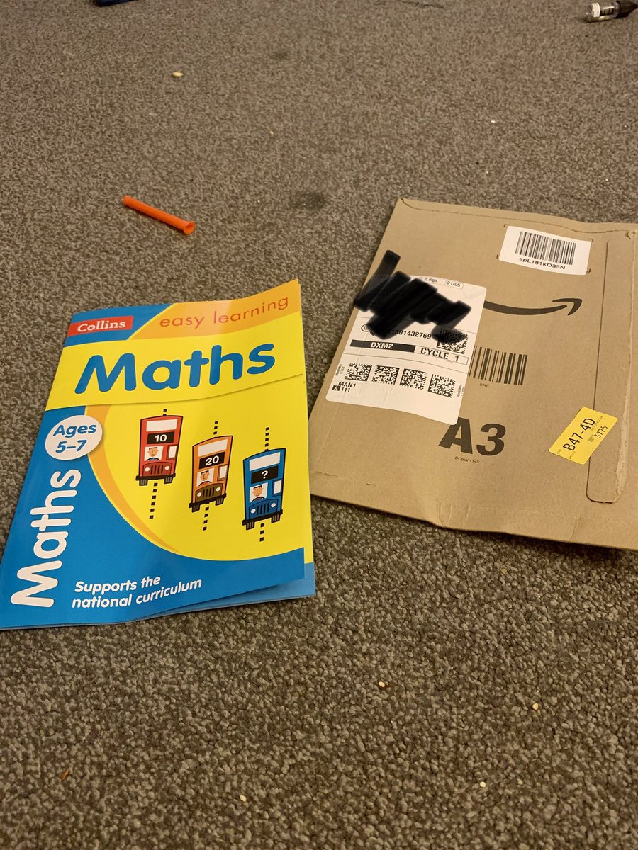 MrsB_jnr's tweet photo. Isn’t it great when an @AmazonUK delivery driver bends your parcel to get it through the letterbox instead of just knocking on the door and it looks like this….. annoying 🤬 https://t.co/WsysWNOazT