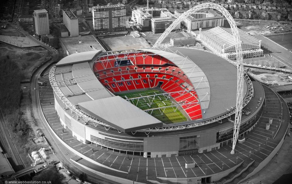 Good luck to <a href="/Binfieldfc/">Binfield FC</a> tomorrow in the FA Vase final at Wembley! Hope everyone associated with the club has a fantastic day to remember! #gomoles