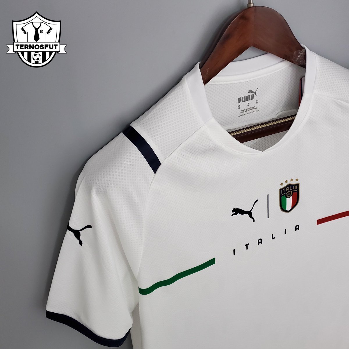 ternosfut's tweet photo. Italia Home 21/22

💰R$ 129,99
🇧🇷 Frete gratis para todo o Brasil
👕Tamanhos P, M, G, GG
🚚 Enviamos código de rastreio

⚠️ Compras pelo direct ou whatsapp no link azul da bio. https://t.co/VkRiOc73TF