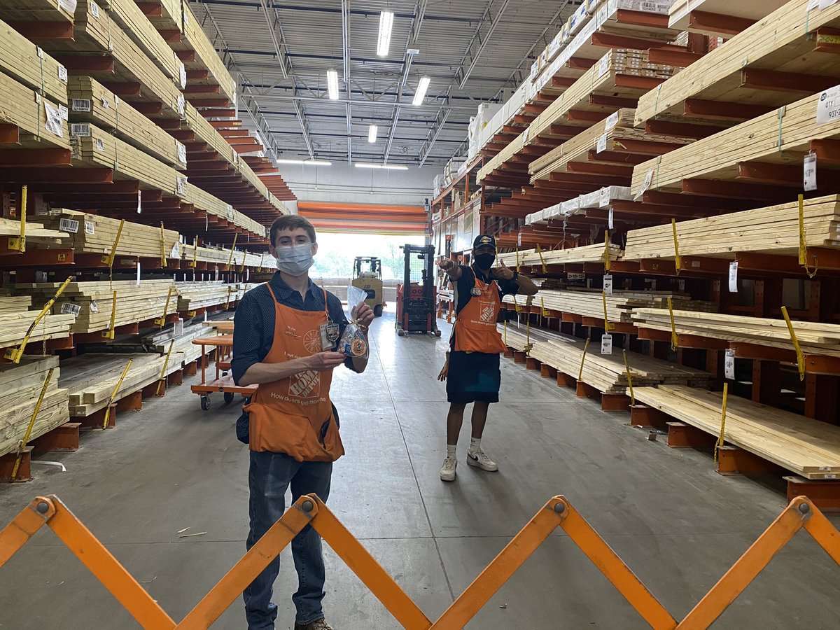 jennybeausoleil's tweet photo. 3 years for Cole! Cole we love having you on the team. Cole was also just promoted to flooring specialist. @ELoichinger @HomeDepotKzoo @JtKropp #doublecongrats @THD_Taylor https://t.co/tDmvjAwBg3