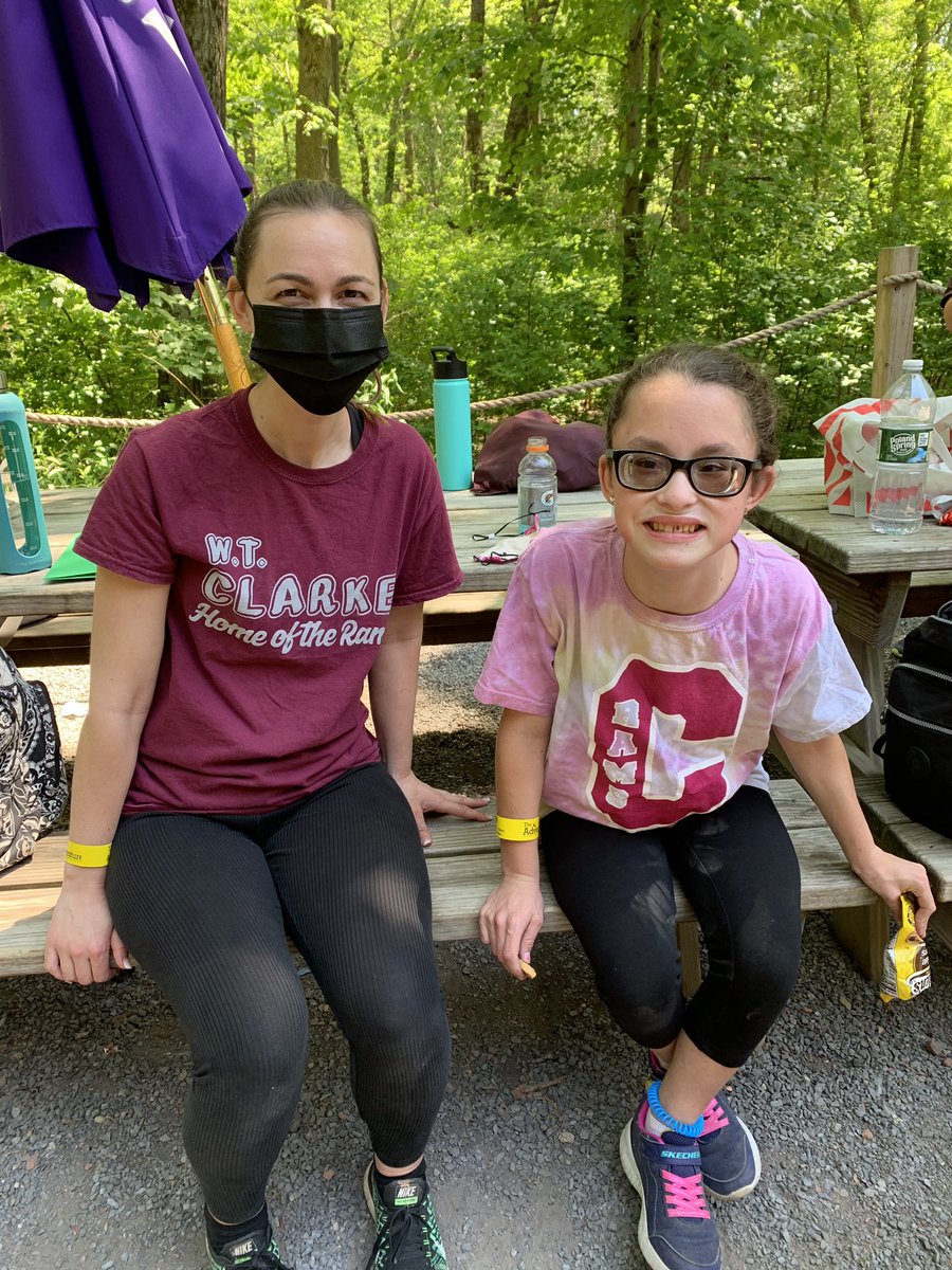 Christina Goldsmith tweet media