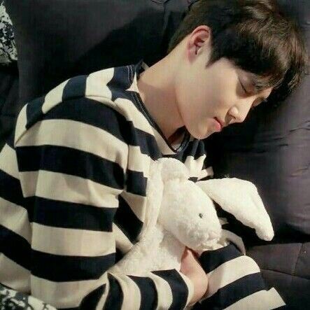 kmcttn's tweet photo. HAPPY SUHO DAY🥳 saengil cukkae uri leader✨🤍 

#SUHO #2021HAPPYSUHODAY #EXO https://t.co/362qRXhuyT