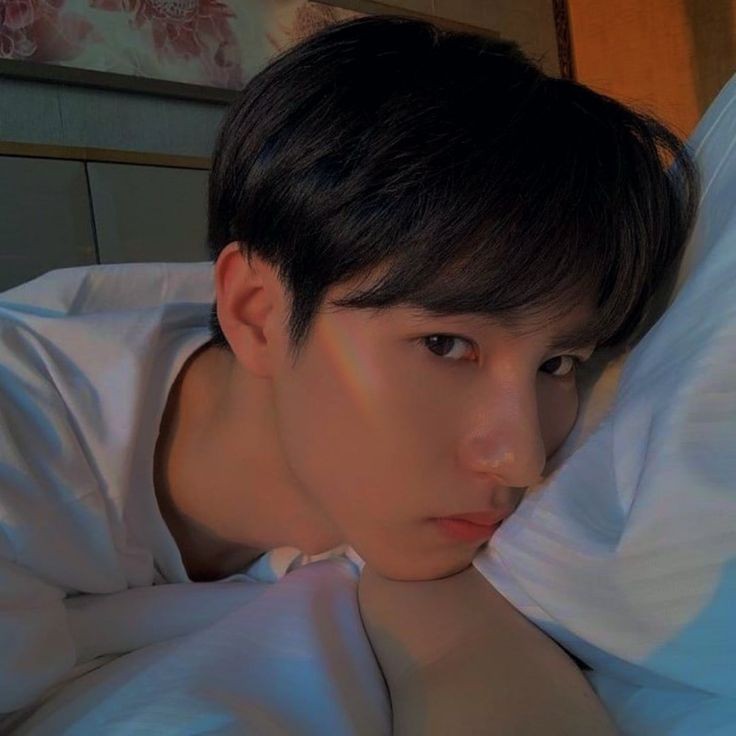 Hii guys ! This is Raeyhan, you can call me Raey. I'm a new roleplayer in Twitter (◡ ω ◡) Need a fambest, so anyone can dm me(◍•ᴗ•◍)❤
-
-
-
#Roleplayer #roleplayerindonesia #roleplayermalaysia #roleplayeraccount
#roleplayerkpop
#roleplayertwt