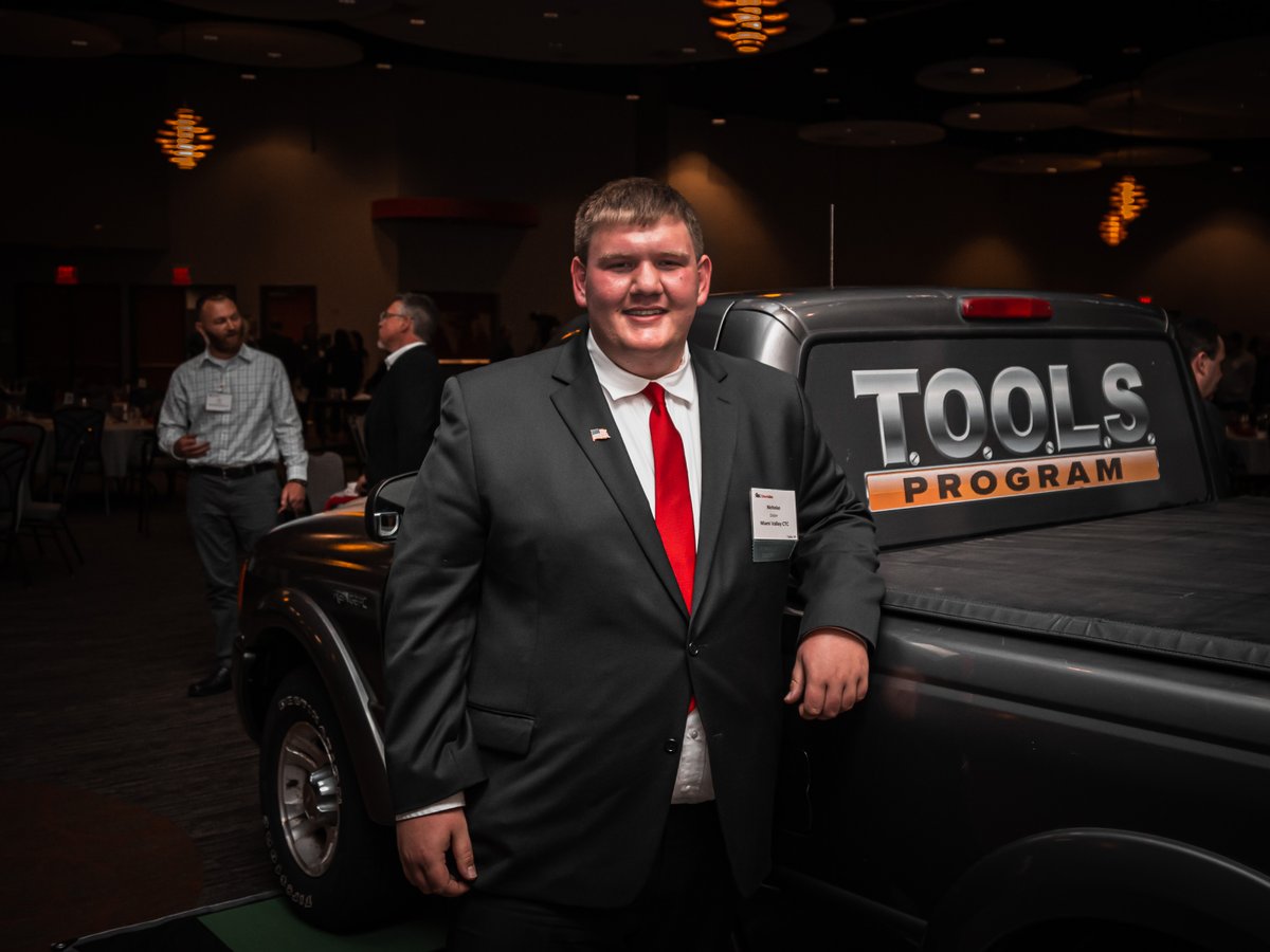 The Gala last week was a great time... So we just had to post more pictures!