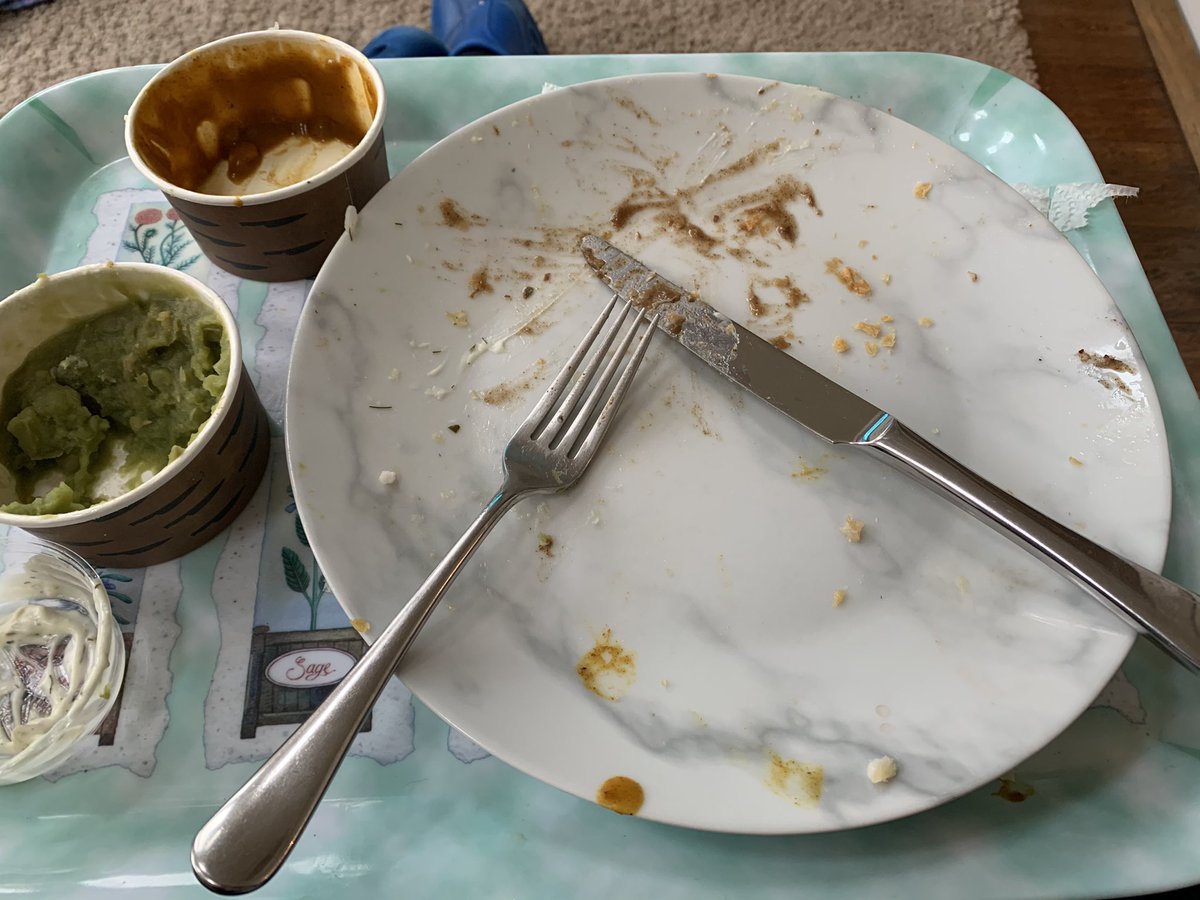 Seb4chuf's tweet photo. Thanks to @LongsandsFish for an awesome birthday meal number 2. If you’re wondering: large chips, haddock, pie, tartare sauce, curry sauce and mushy peas! https://t.co/3VlXhaJMlV