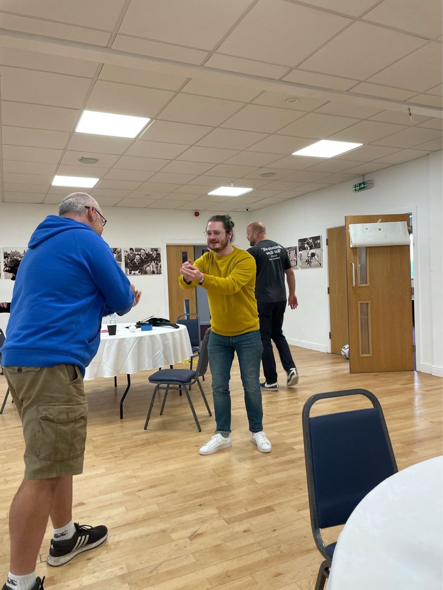 So much fun today with @TheMagicAcad legends, @russellearnshaw , @FletcherRugby and @Ty_Sterry .

The @iGemAssociates team loved it 🙌

Thank you fellas 🙏

#beatthegame #teamwork