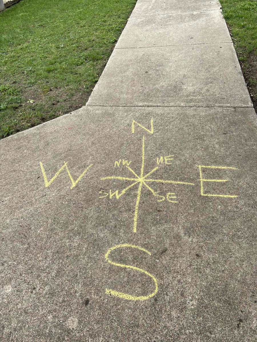 HHeightsFWISD's tweet photo. It’s a bird, it’s a plane, it’s our 4th graders measuring, recording and predicting changes in the weather!  @FortWorthISD @weatherchannel  @wfaaweather #title1school #elementaryeducation #futuremeterologist #weatheranchor https://t.co/WfCp1VComj