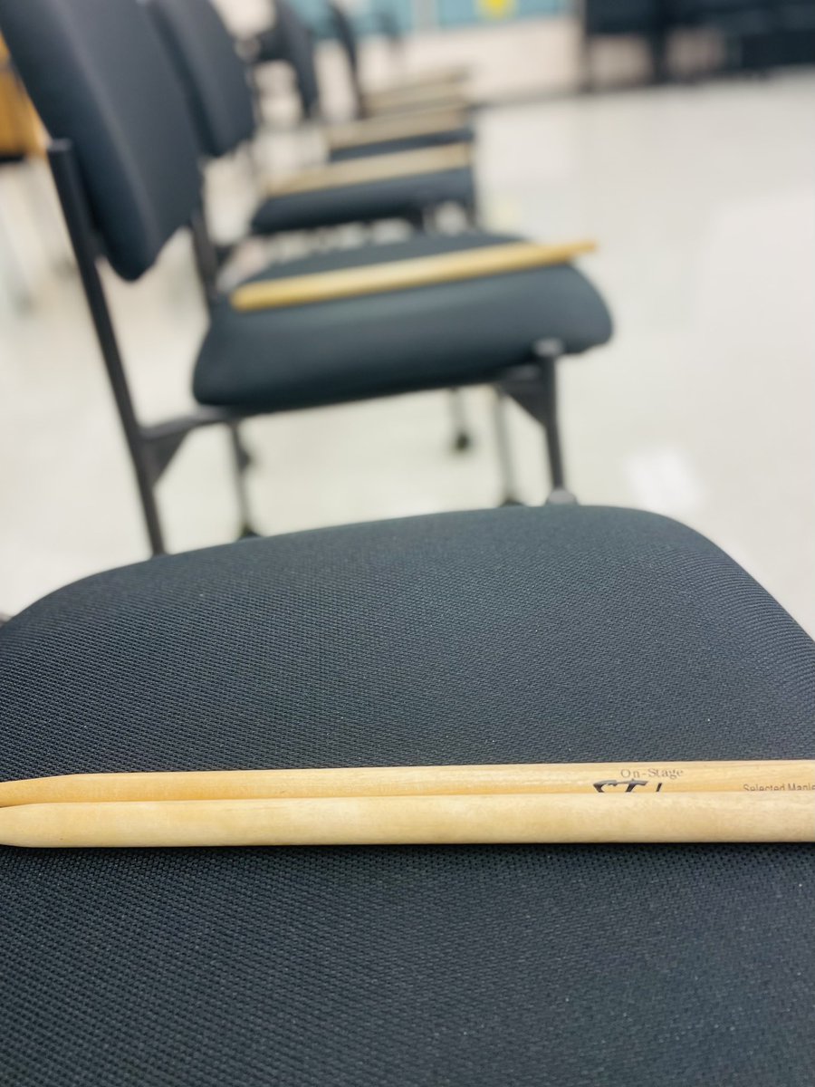 Drumsticks? Chairs? Rhythm? International Cafe?  Look to see what we did today! #InternationalCafé @blackbearsroar @Champs4Learning @collierschools #ELs #Newcomers #CulturalConnections #CulturalGuardians #drums @ccpsDRIVE2BFIT @CollierFineArts