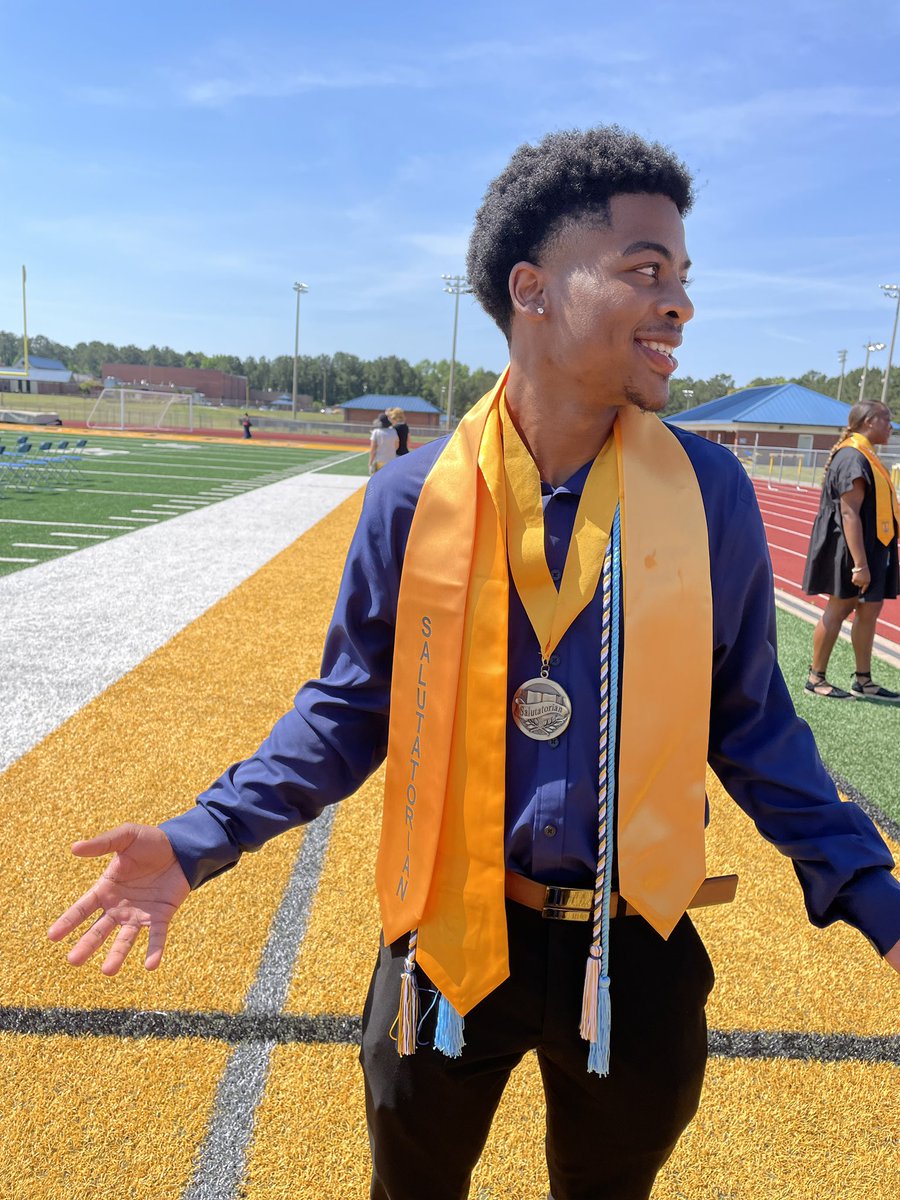 may not have the ice in rocket league, but that classroom is a different story 🥶