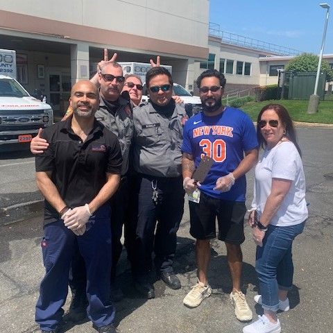 StJosephLI's tweet photo. The sun shined bright at St. Joseph Hospital for the #EMSWeek Cook-Off Competition. Emergency Department Director Dr. Mathew &amp; Associate Director Dr. Chirayil showed their BBQ skills w homemade jerk pork &amp; ribs. Shout-out to all our #EMS workers, the best! #CatholicHealthLI https://t.co/b949X3Miu6