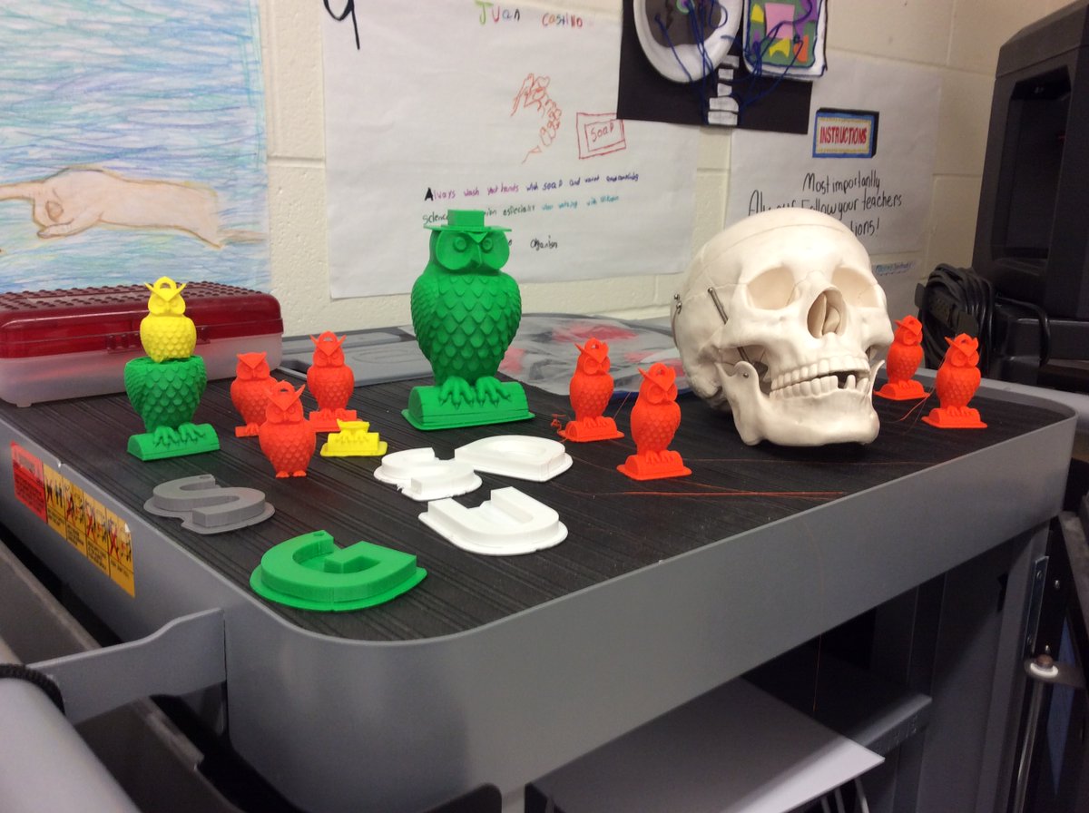 IandGCenter's tweet photo. Instruction and Guidance Center 
MS and HS Hands on Learning
I &amp; G Center Habitat
Creativity and Innovation... Love Science!!! @McAllenISD @IandGCenter @gutiexfer @AnthonyTonyHar3 @misd_weRscience @DrGonzalez8 https://t.co/16wl1scNJb