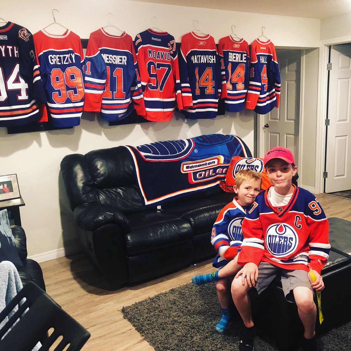 leesymons24's tweet photo. @nielsonTSN1260 https://t.co/bk1SDJJWkG