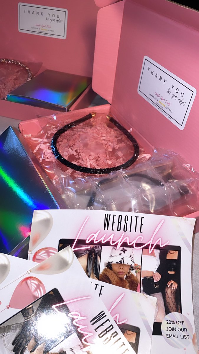 lavishgirlfinds's tweet photo. SUHH CUTE! 💓 
All orders are shipped ✔️✔️ 
 
Free USPS Shipping 🥳
https://t.co/xZmU3zRMzL 

#BlackOwnedBusiness #shop #ordershipped #shopifystore #shopaccessories #celeblooks #cheapfinds #frugalshopper https://t.co/X4C7yNB5Nx