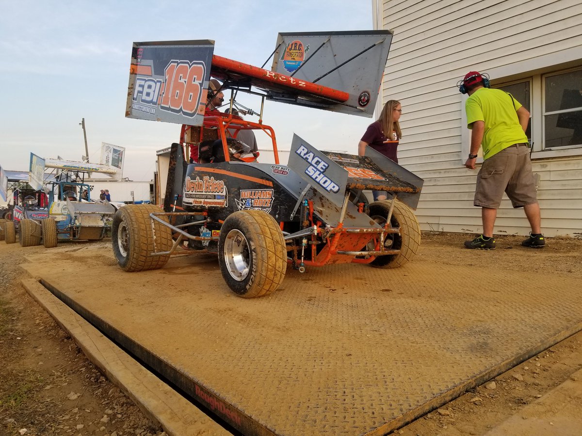 MD270Series's tweet photo. Wyatt Rotz wins heat 1 at @twspeedway
#MD270 https://t.co/nugl3x4d9J