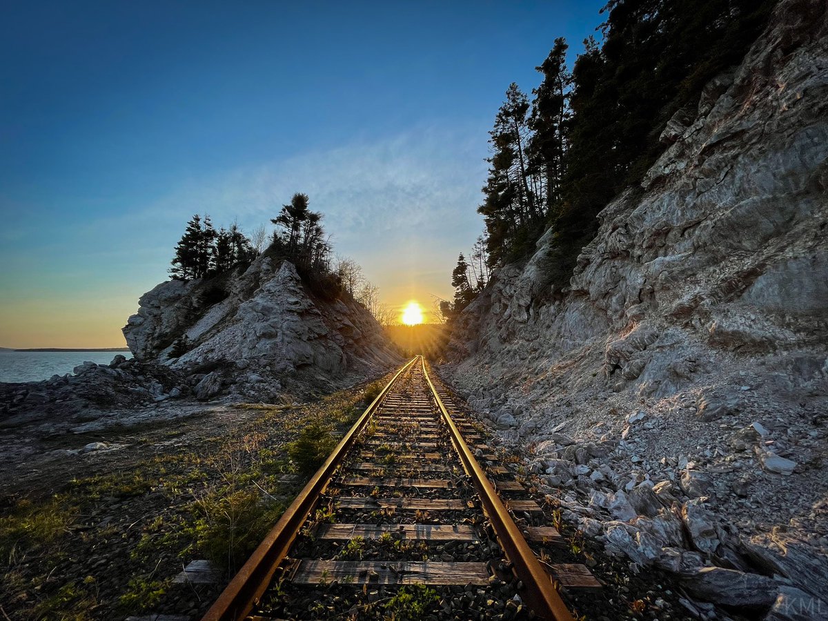 Riding the sunset trail.
 
#explorecb #capebreton #railway #sunset