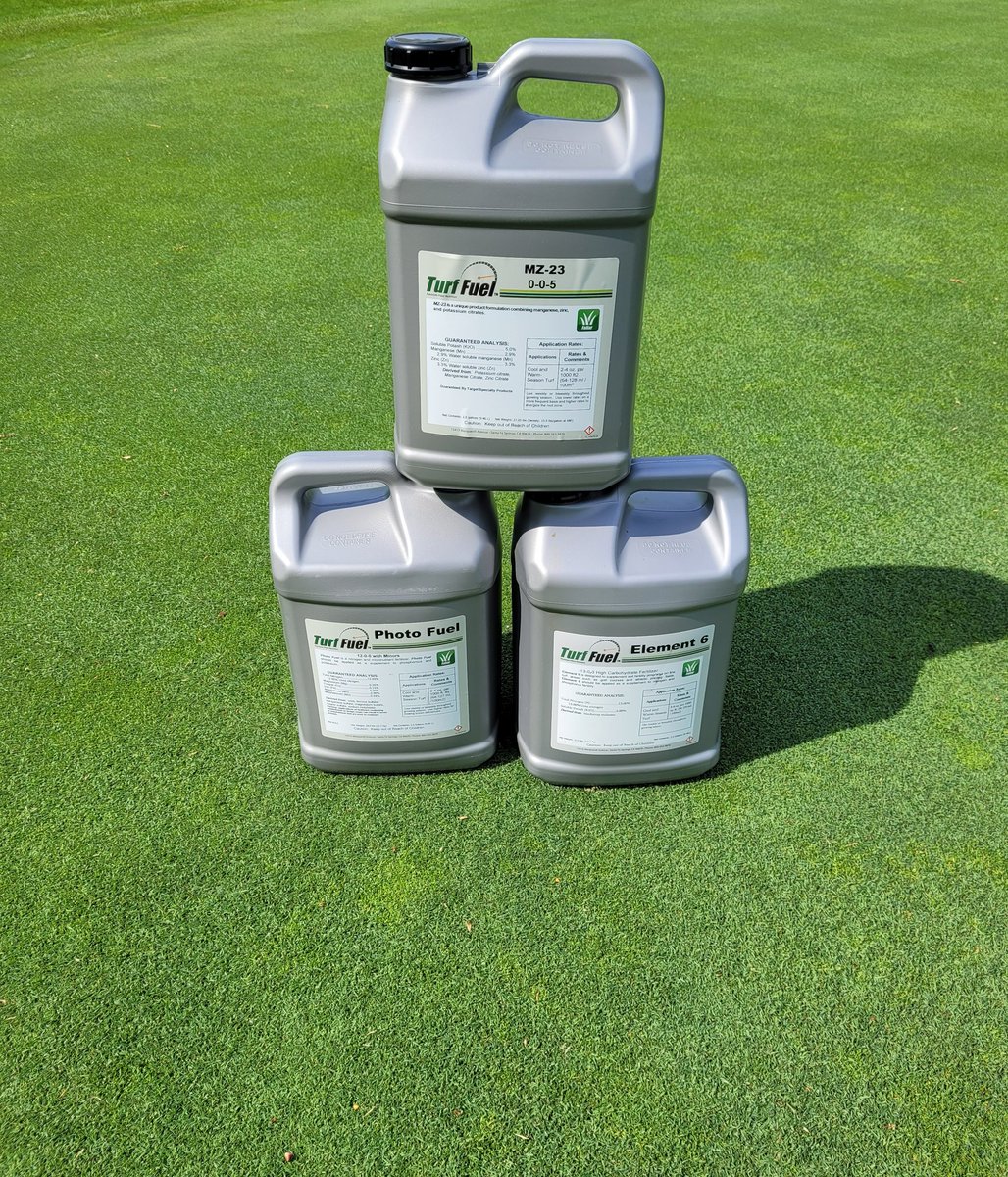 RGCGreens1's tweet photo. A little @TurfFuel from @chindle33 from @TargetSpecCanE to prepare my turf for the onslaught tomorrow. #happysuper #happyturf https://t.co/l42qLBjRC2