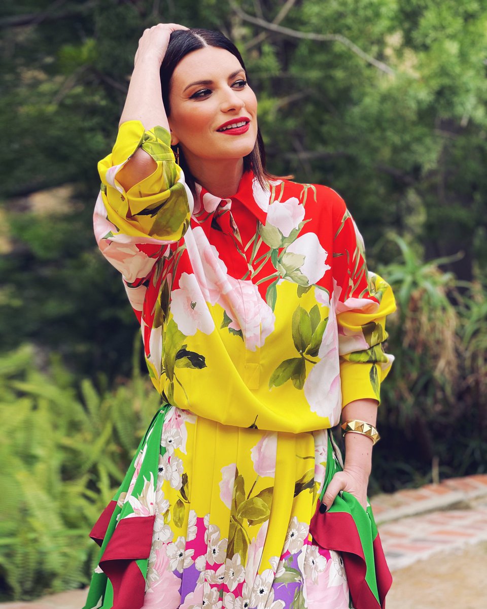 Laura Pausini tweet media