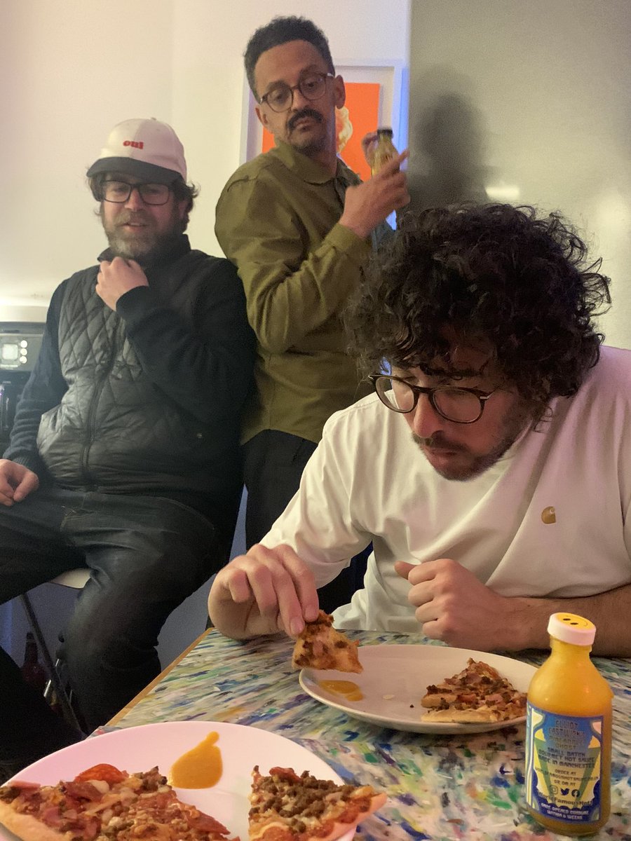 Rostyac's tweet photo. @WorldFamousHot1 late night sauce business 👌🏾 https://t.co/OAYeFwCY8l