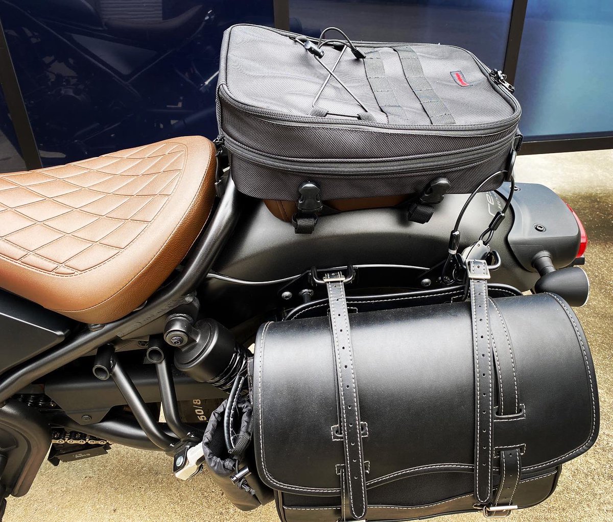 Ken Yama もうちょっと積載性が欲しかったのでシートバッグ買ってみた レブル250 Rebel250 バイク好きの人と繋がりたい シートバッグ デイトナ Dh722