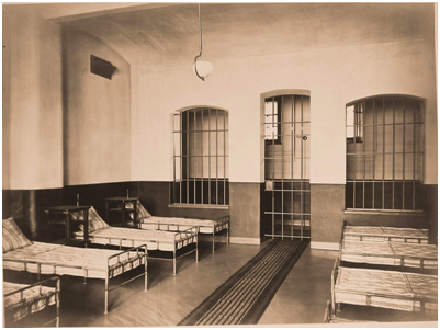 тюрьма на шпалерной в спб. дом предвари́тельного заключе́ния, дпз, шпале́рная тюрьма. тюрьма ивс. законность нахождения лиц в местах содержания задержанных. предварительные места заключения.