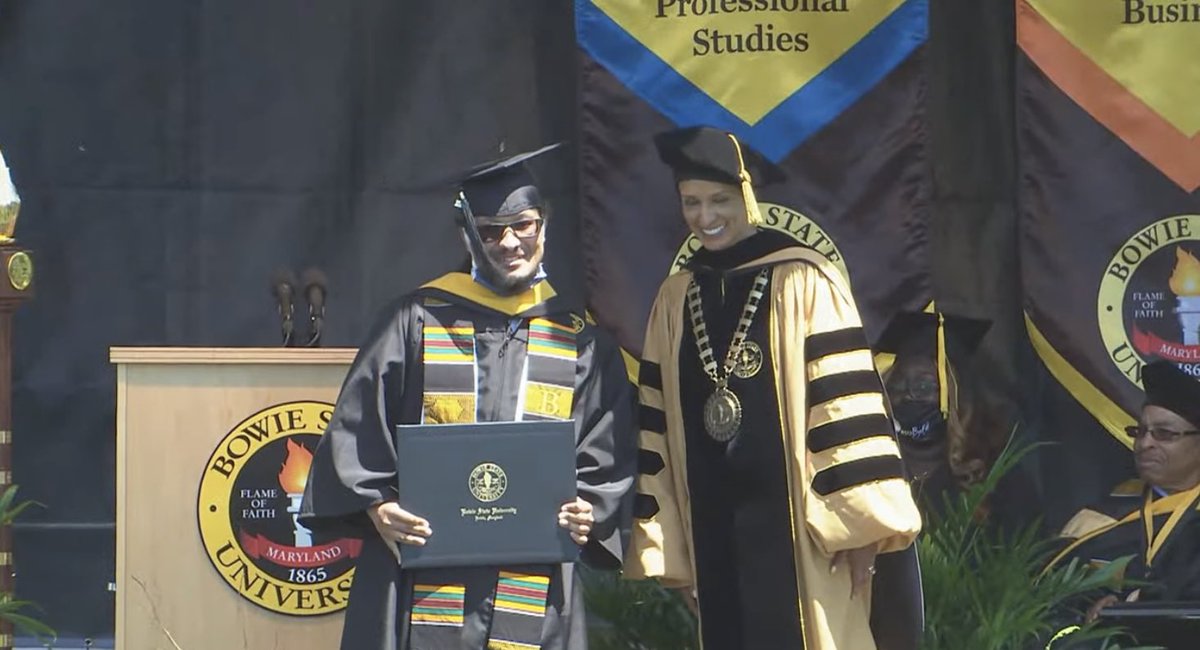 Alex Mayo tweet media