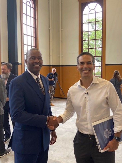 City of Texas City Receives a 14.9 Million Dollar Grant from General Land Office for Critical Drainage Infrastructure Improvements 

To read the full article click here recovery.texas.gov/files/programs…