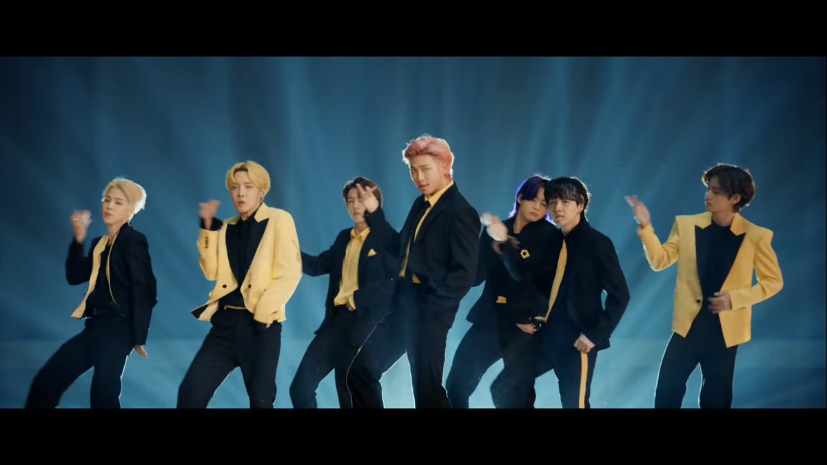 BTStreamSociety's tweet photo. Can you still stream like a criminal undercover, PH #BTSARMY ?
🔴SET 2-4
🧈SEARCH "BUTTER MV"
🧈Telepathy https://t.co/sxg7kvG7D8
🧈Butter Teaser: https://t.co/3s1Lx9Udwj
🧈SEARCH "BUTTER MV"
#GetItLetRoll
#ButterStreamPHarty
Share ss below. https://t.co/79Fg8ZvuZj