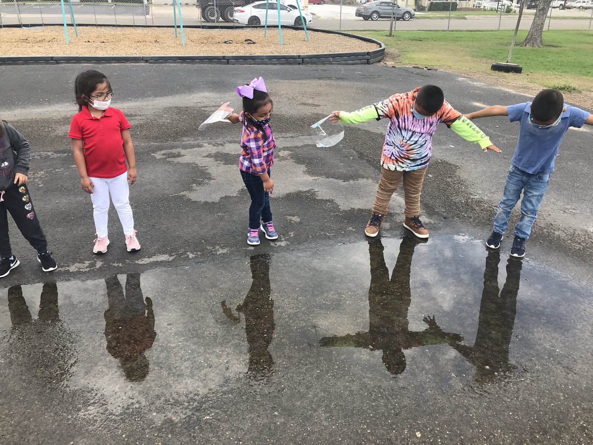 Science Circle: Reflections All Around Us. Prek students were able to see their reflections in the water. I’m glad it rained. (Last week pictures/lesson)
<a href="/MPena220/">Mindy Pena</a> <a href="/mindysan/">Mindy Sanchez</a> <a href="/HcisdE/">HCISDTravisElementary</a>